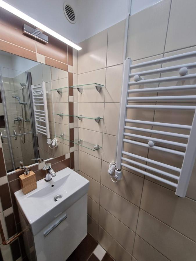 Апартаменты Flora Apartman Сегед Экстерьер фото